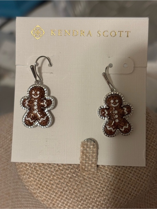 Kendra Scott Jewelry - Kendra Scott Brown Gingerbread Man Drop Earrings